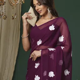 KALINI Women Ethnic Motifs Embroidered Saree image 4