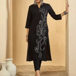 Indo Era Black Regular Fit Embroidered Kurta image 4