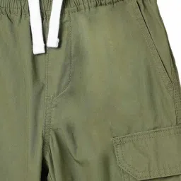 TOMMY HILFIGER Wild Olive Solid Regular Fit Cargo image 4