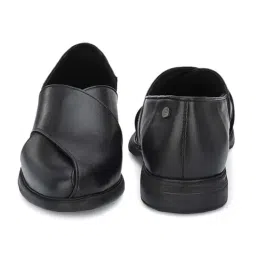 Delize Men's Black Cross Strap Sandals image 5