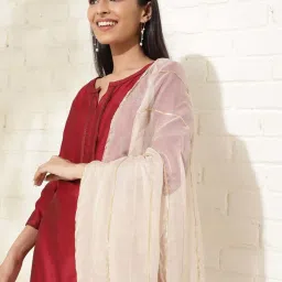 Fabindia Beige Striped Dupatta image 4