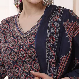 Anouk Women Floral Embroidered Regular Pure Cotton Kurta with Trousers & Dupatta image 2