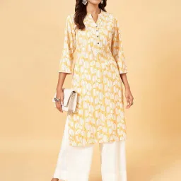 Rangmanch by Pantaloons Yellow Printed Straight Kurta image 4