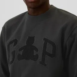 GAP Black Regular Fit Embroidery Sweatshirt image 4