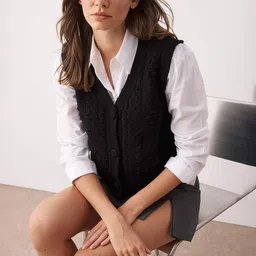 Trendyol Women Cable Knit Sweater Vest-image-24