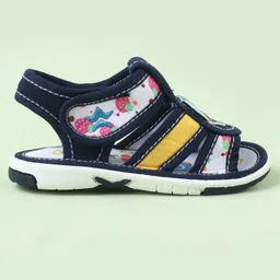 Cute Walk by Babyhug Sandals With Velcro Closure & Elephant Applique - Blue image 4