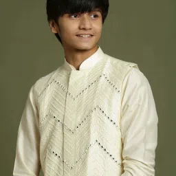 VASTRAMAY Boys Cream Embroidery Full Sleeves Kurta Sets image 4