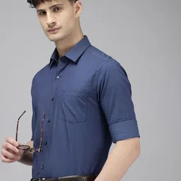 Arrow Manhattan Slim Fit Textured Cutaway Collar Pure Cotton Formal Shirt-image-88