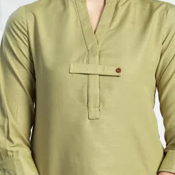 SELVIA Khaki Maxi Co-Ord Set image 4