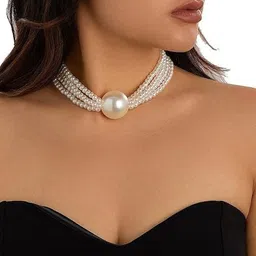 DressBerry Beaded Necklace & Chain image 1