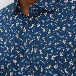 Allen Solly Blue Cotton Slim fit Print Casual Shirt image 4