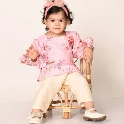 VASTRAMAY Girls Pink & Cream Floral Clothing Sets-picture-30