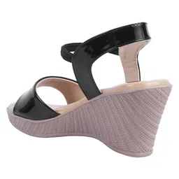 Shoetopia Solid Slip On Wedged Sandals - Black image 3