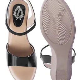 Shoetopia Solid Slip On Wedged Sandals - Black image 5