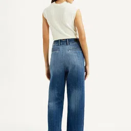 Levis Women Relaxed Fit High-Rise Light Fade Stretchable Jeans image 5