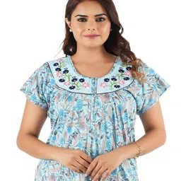 CHUI MUI Embroidered Maxi Nightdress image 5