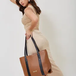 FARGO Women Bucket Tote Bag-image-66