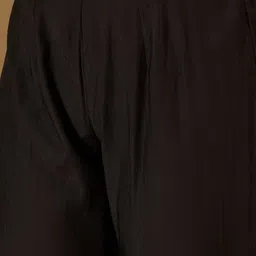 Inddus Round Neck Sequinned Straight Sleeveless Kurta & Trousers With Dupatta image 4