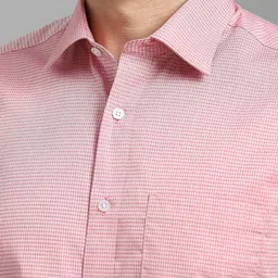 Louis Philippe Men Classic Regular Fit Spread Collar Textured Cotton Formal Shirt image 4