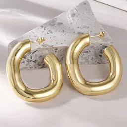 VAGHBHATT Gold Plated Geometric Shaped Drop Earrings image 2