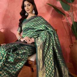 MANVAA Embellished Zari Silk Blend Banarasi Saree image 5