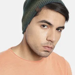 WROGN Unisex Multicoloured Self Design Beanie image 4