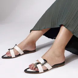 DIVASTRI Women Solid Slip-On Regular Open Toe Flats image 2