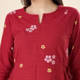 Rangmanch by Pantaloons Red Cotton Printed 3/4th sleeve Kurti image 5