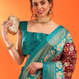 Saree Mall Maroon Printed Sarees With Unstitched Blouse image 5