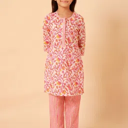 Sangria Girls Floral Printed Pure Cotton Kurta with Trousers-picture-22