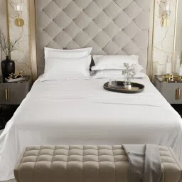 Stoa Paris Date Night Collection 300 TC White Sateen Super King Bed Sheet with 4 Pillow Covers image 5