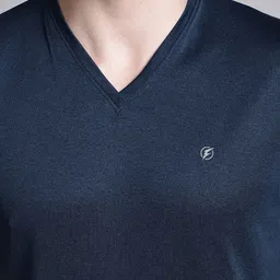 Friskers Men Navy Blue V-Neck Slim Fit T-shirt image 2