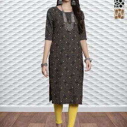 HERE&NOW Selection Of 3 Geometric Printed Round Neck Straight Kurta-picture-32
