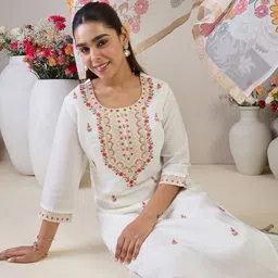 Indo Era Women Floral Embroidered Regular Thread Work Kurta with Trousers & With Dupatta image 3