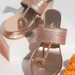 Inc.5 Women's Rose Gold Toe Ring Wedges-picture-10