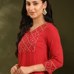 Abhishti Red Embroidered 3/4th sleeve Kurta image 5