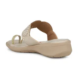 Inc.5 Women's Gold Toe Ring Sandals image 5