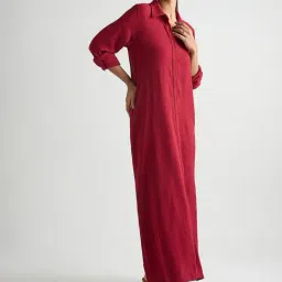 FEMMELLA Red Polyester Solid Relaxed Fit Shirt Dress image 3