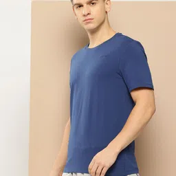 Alcis Solid Slim Fit T-shirt image 2