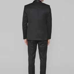 MANQ Men Black Solid Slim Fit Tuxedo Suit image 3