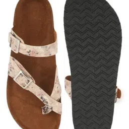 Mozafia Women's Cream Toe Ring Sandals image 4