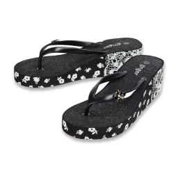 Ginger by Lifestyle Women's Black Wedge Flip Flops image 5