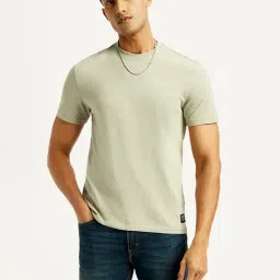 Levi's Beige Cotton Slim Fit T-Shirt-image-31