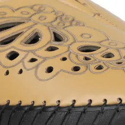 Inc.5 Women's Beige Casual Loafers image 5