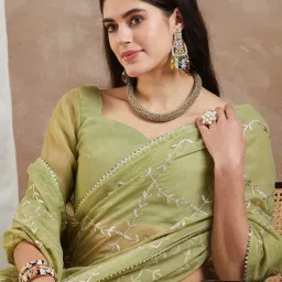 Saree Mall Green Embroidered Saree With Unstitched Blouse image 5
