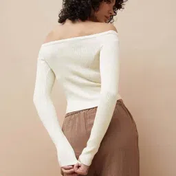 Ginger By Lifestyle Off White Regular Fit Crop Top image 2