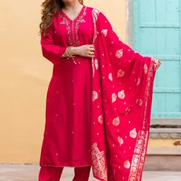 Sangria Floral Embroidered V-Neck Sequinned Straight Kurta & Trousers With Dupatta-picture-16