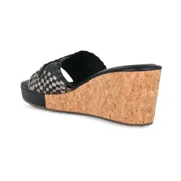 Rocia by Regal Women's Black Casual Wedges image 5