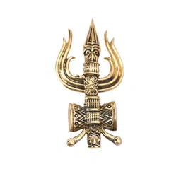 Studio One Love Gold-Plated Pendant With Chain image 4