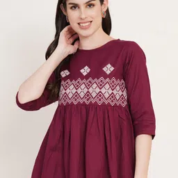 Brownverse Women Embroidered Cotton Top-image-39